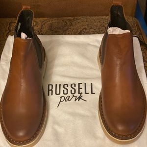 Russell Park Men Chelsea Boot